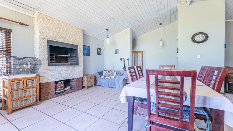 4 Bedroom Property for Sale in Windsor Park Western Cape